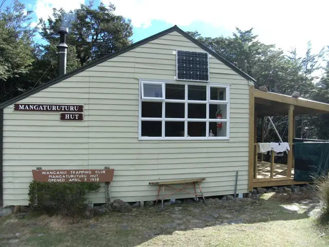 Mangaturuturu Hut