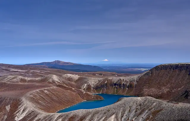 Upper Tama Lake (53203574547)